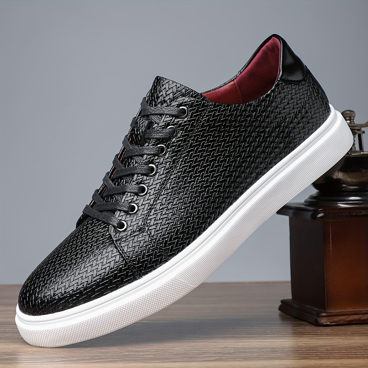Marcona Low Top Sneaker