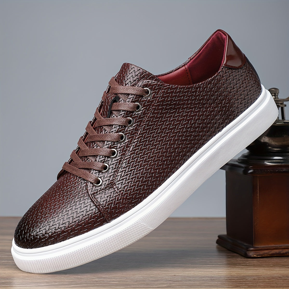 Marcona Low Top Sneaker