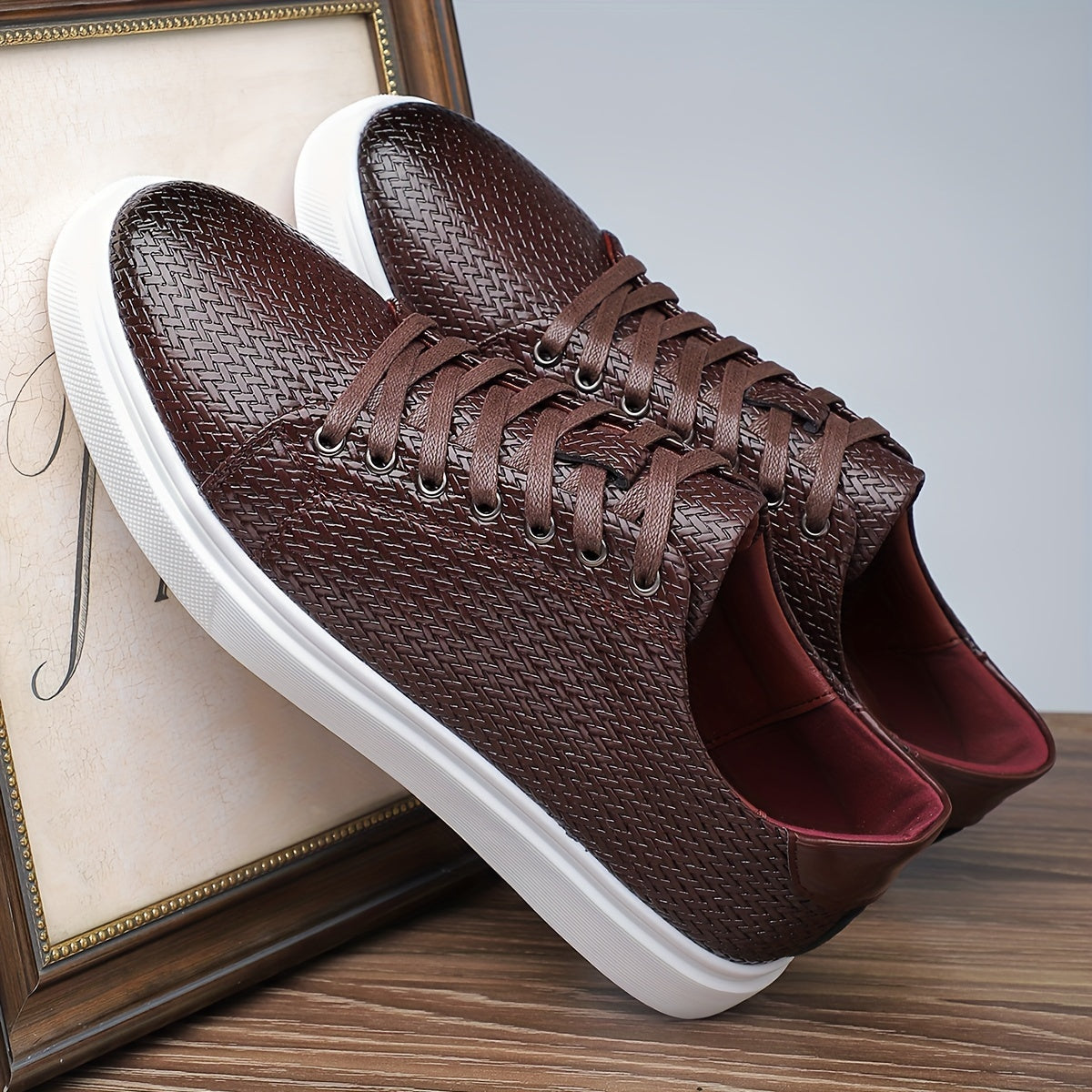 Marcona Low Top Sneaker