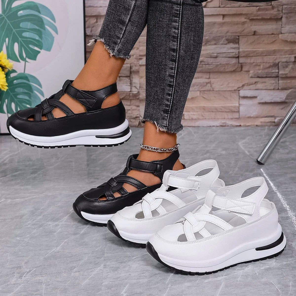 Alonzo Orthopedic Sandals